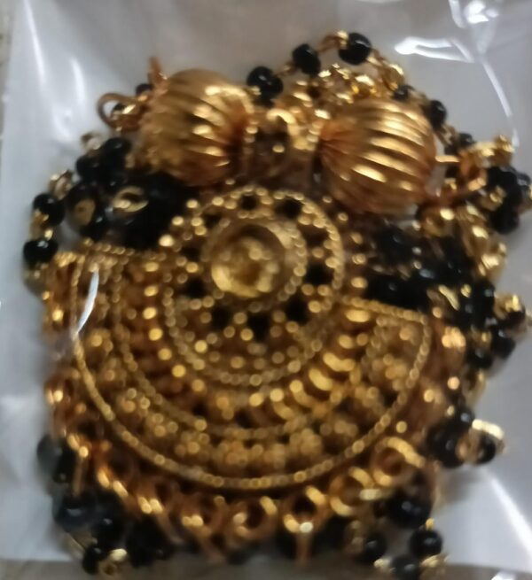 Women Mangalsutra Multicolor