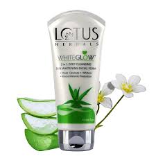 Lotus White Glow 3 In 1 Deep Cleansing Skin Whitening Facial 50Gm