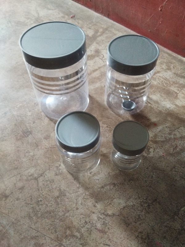 Private Lable Square Kitchen Storage Containers Kitchen Organization Plastic Containers BPAfree plastic container Pack of 4