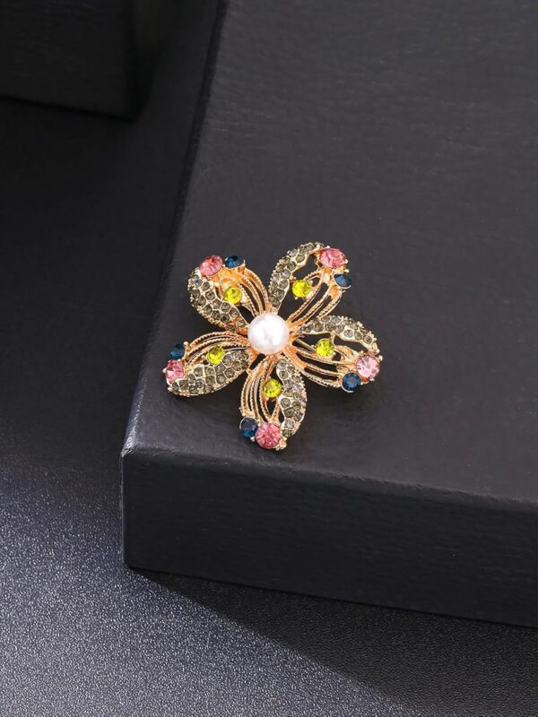 Yellow Chimes Brooch for Women Multicolor Crystal Floral Shaped Brooch Pin Fashionable
