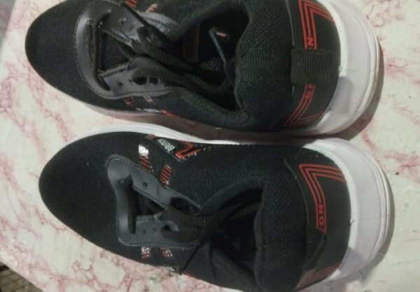 Bruton 268BLK RED Running Shoes For Men Black 7