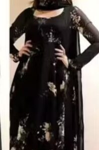 Private Label New Look Attractive Georgette Beautiful Flowers Printed Black Kurti With Palazzo
