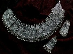 Private Label Womens silver choker
