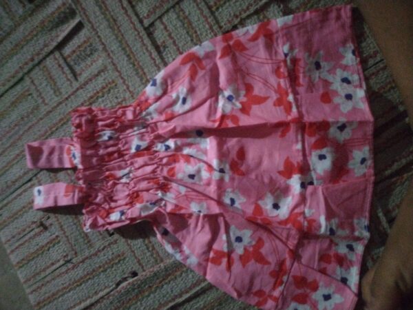 Private Label Girls Pink Colour Priented Cotton Frocks Free Size