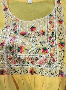 Private Label Girls Yellow Top 34 Size
