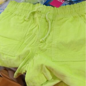 N O W Green Colour Shorts 3 To 4 Years