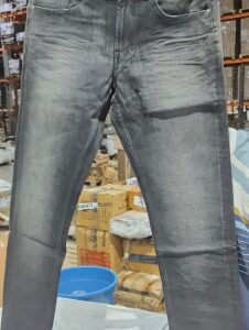 Yazzle Straight Fit jeans Jet black colour size 36