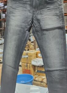 Yazzle Straight Fit jeans Jet black colour size 28