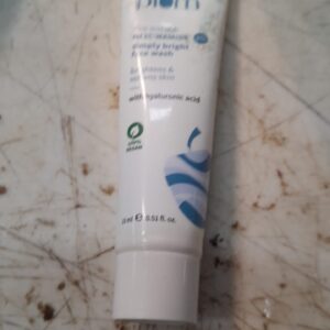 Plum Rice Water Face Wash 15 Ml