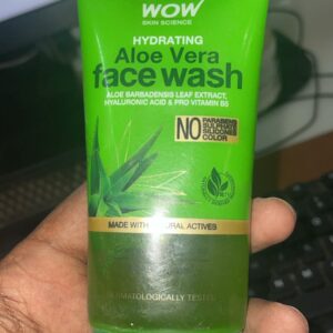 wow skin science hydrating aloe vera face wash 50ml