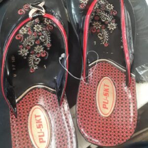 Casual Wear Black Floral Printed Snowalk Girl Slipper Size 1