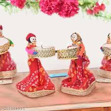 Handcrafted Rajasthani Couple Tealight Holder Pack Of 4