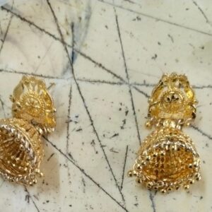 Women Golden Colour Fancy Earrings