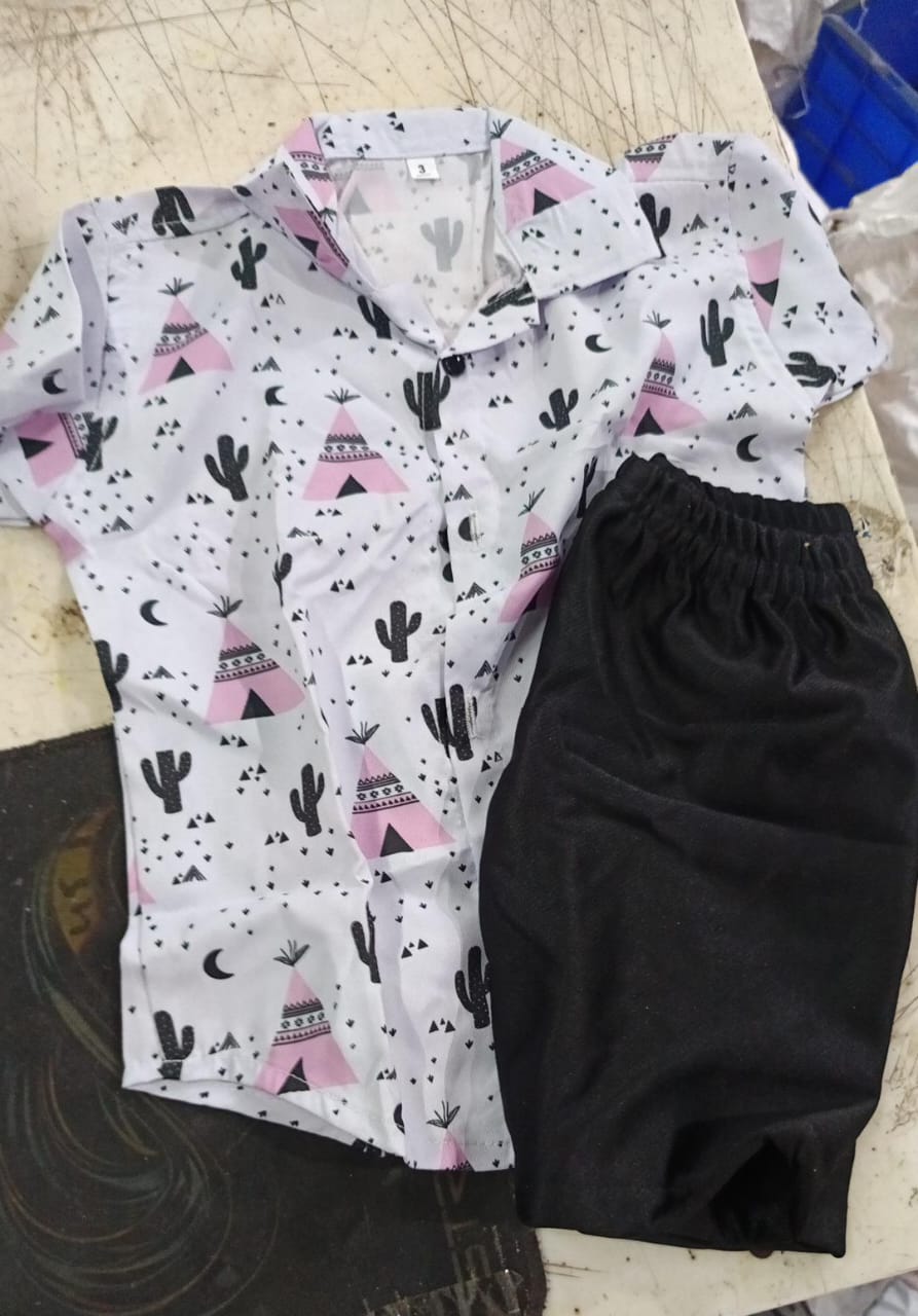 BoyS Kids Cotton Blend Printed Short Sleeve Regular Wear Shirt Shorts Clothing Set Black And White Size 35 Year