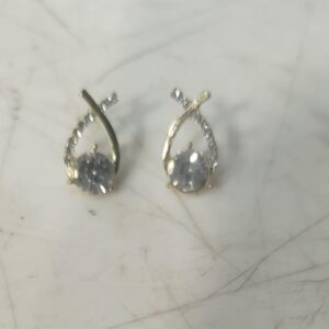 White And Gold Ear Stud For Women