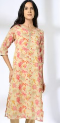 Avaasa Cream Printed Kurtas For Women Size M