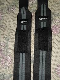 Stylish Grey Wristbands With Thumb Loop For Men In Gym Wrist Support For Sports 1 Pair