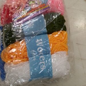 Multicolor Woolen Thread Kit