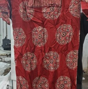 Kurti For Women Red Size M