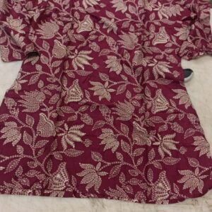 Women Kurta Maroon Colour Size L