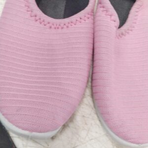 Pink Colour Comfortable Stylish Daily Use Lightweight Bellies For Women Size 8