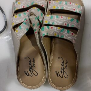 Women Slipper Brown Colour Size 37