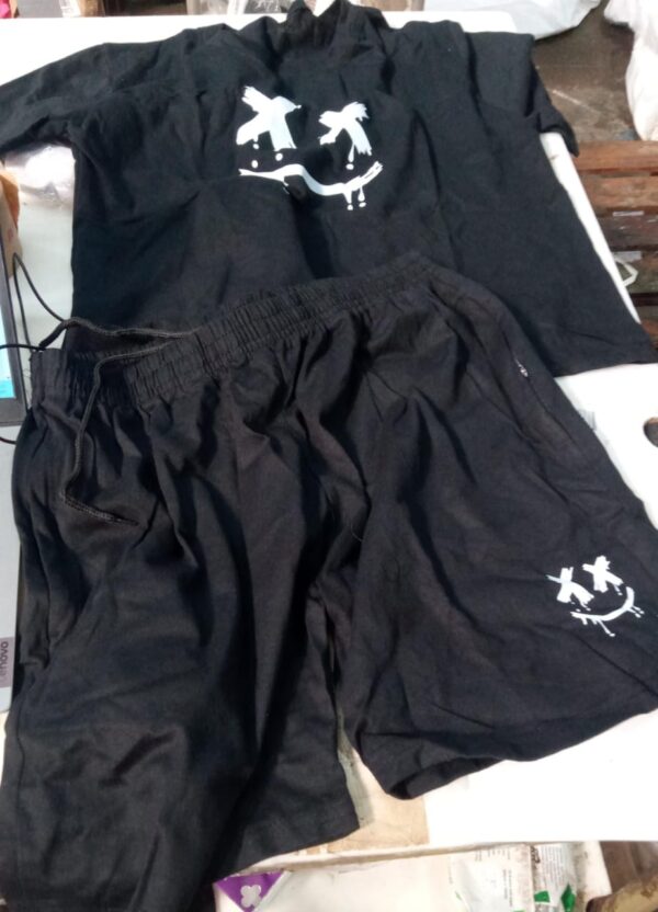 Womens Black Printed T Shirt And Shorts Size M