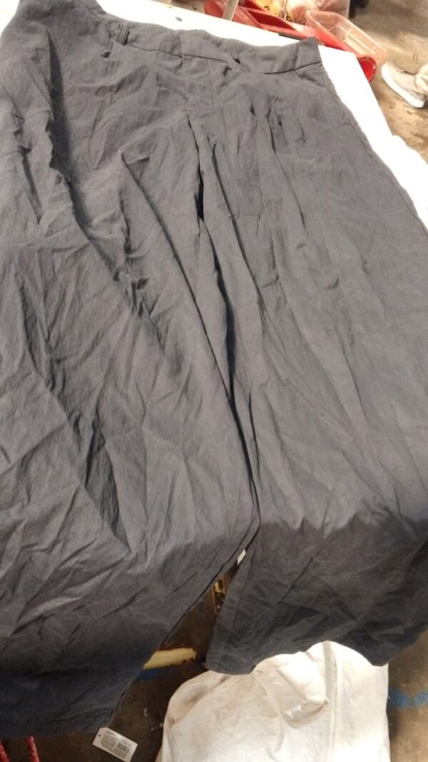 H And M Black Trouser Pants For Men Size 38