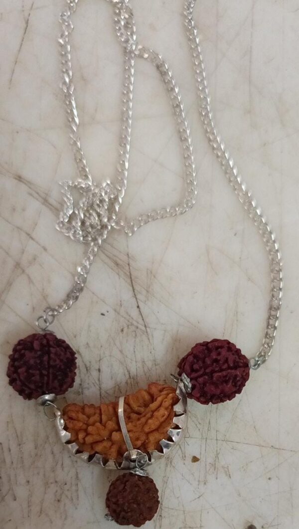 Ek Mukhi Rudraksha Mala Wood Pendant For Men Women