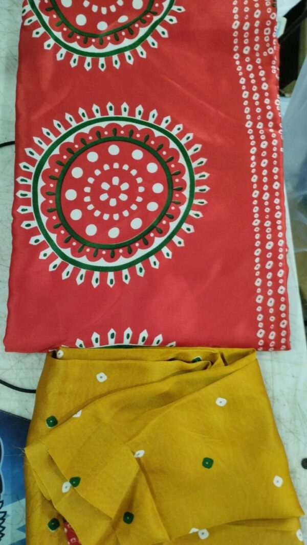 Festival Saree With Blouse Color Red Printed