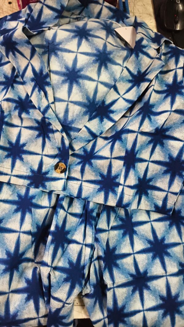 Women Blue Print Top Set Size Xl