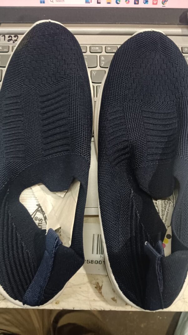 Men Shoes Blue Color Size 7