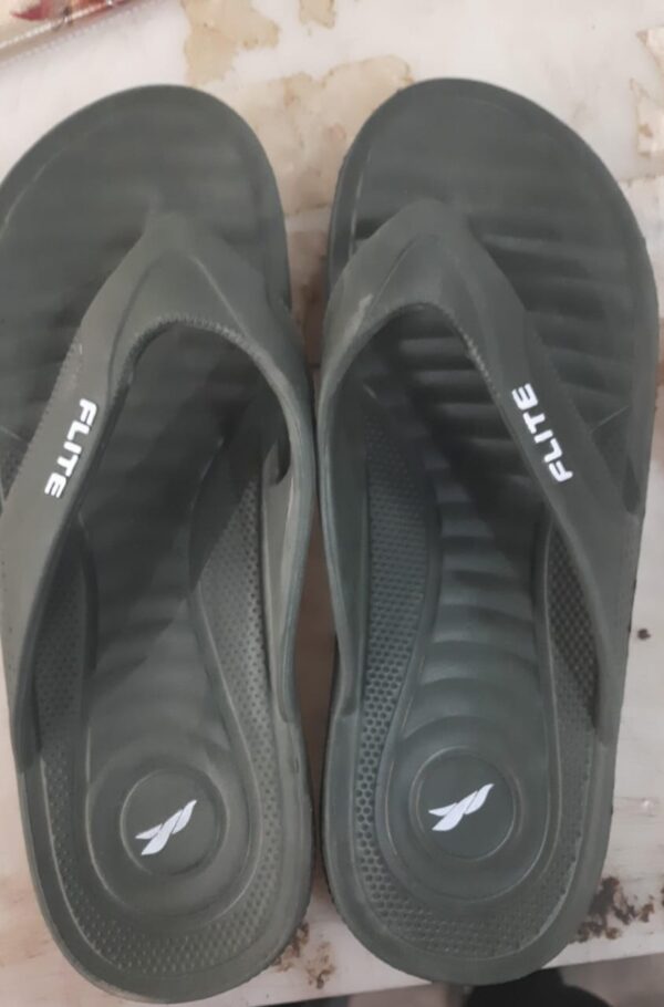 Slipper For Men Color Green Size 7