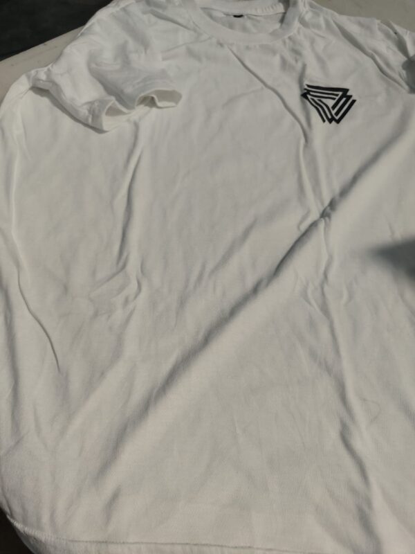 White Colour T Shirt For Men Size M