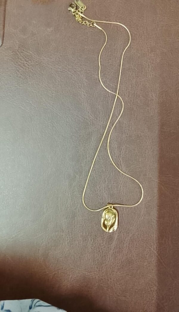 Minimalist Tulip Pendant Necklace