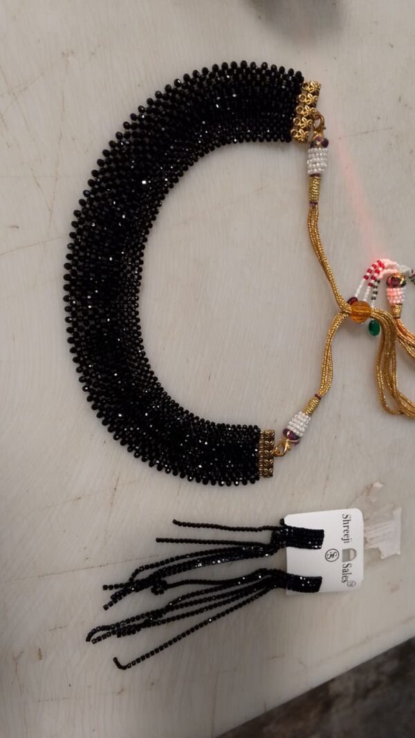 Black Pearl Neck Set For Women