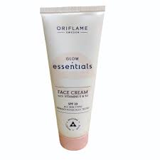 Oriflame Glow Essentials Face Cream 50G