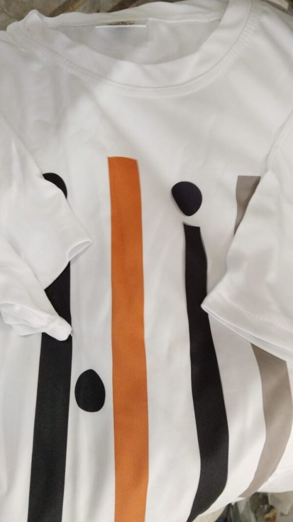 White Color Printed T Shirt For Men Size M