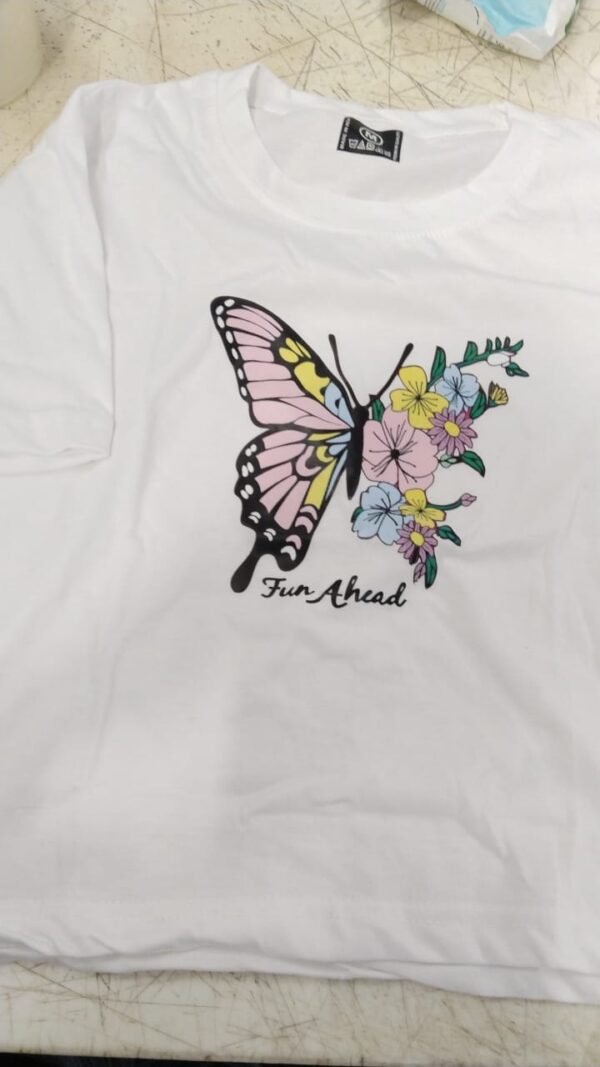 White Colour Short Crop Top Size M For Women