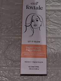 Foxtale Super Glow Face Wash 100Ml