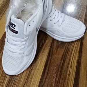 Nike Sports Color White Shoes Size 8