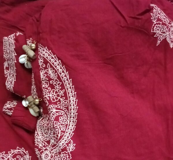 Ladies Kurti Color Red Size M