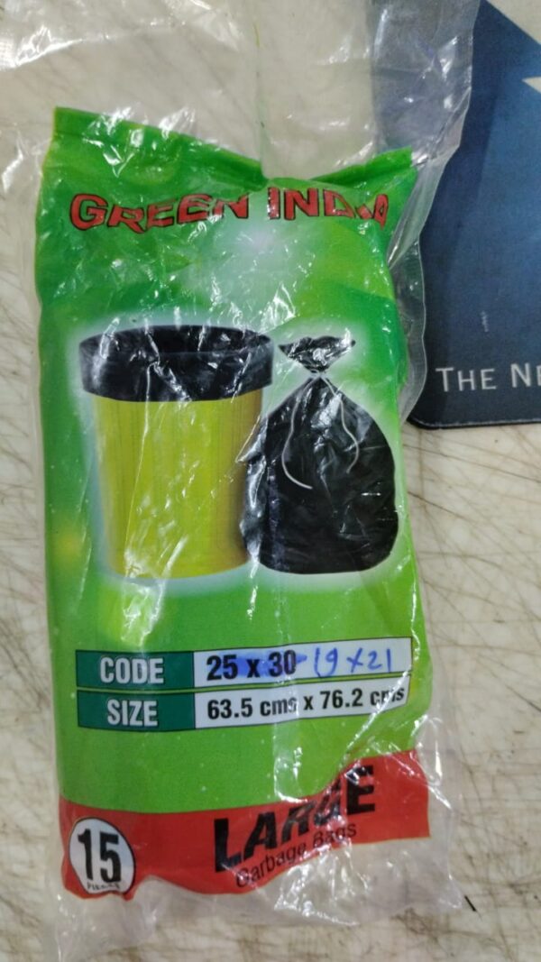 Green India 15Pcs Large Garbage Bags Size 63 Point 5 By 76 Point 2Cm