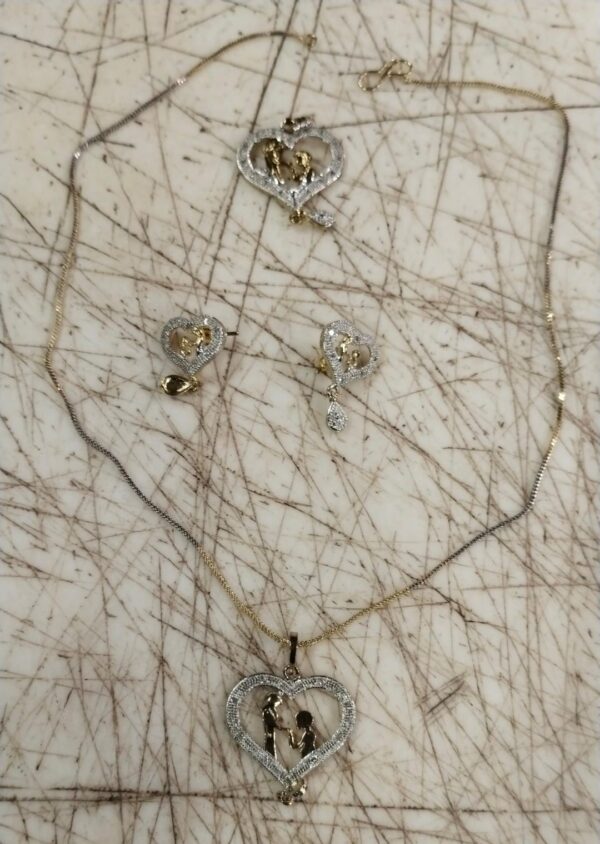 Women Golden And Silver Colour Couple Necklace With Earrings