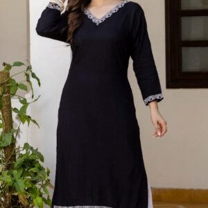 Surhi Black Solid Embroidered Straight Kurta Size 44