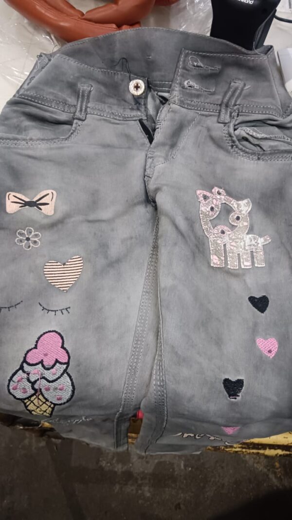 Stylish GirlS Jeans Size 6 Years