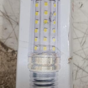 8 Watt 3 Colour Bulb E27