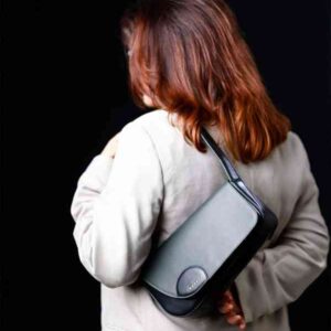 Baraca Leather Structured Shoulder Bag With Tasselled Black