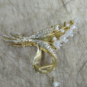 Unique Store 1Pc Premium Alloy Handmade Rhinestone Butterfly Ear Of Wheat Design Hair Clip For Women