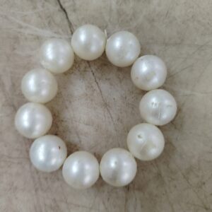 White Beads Rubber Band For Women